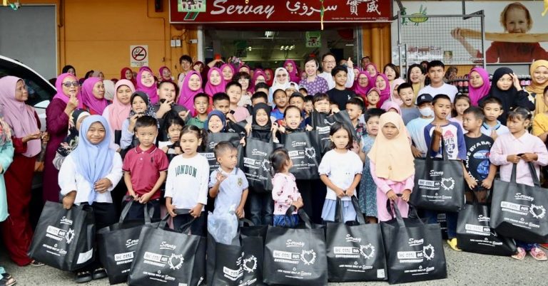 180 asnaf terima bantuan sempena Program Amal Berbuka Puasa UPPM
