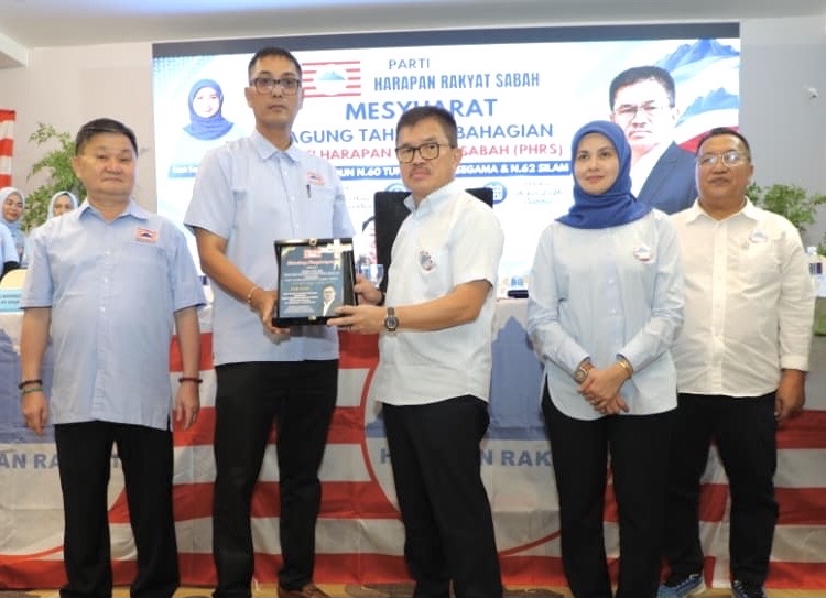 Jangan tunggu jawatan untuk bantu rakyat, kata Liew
